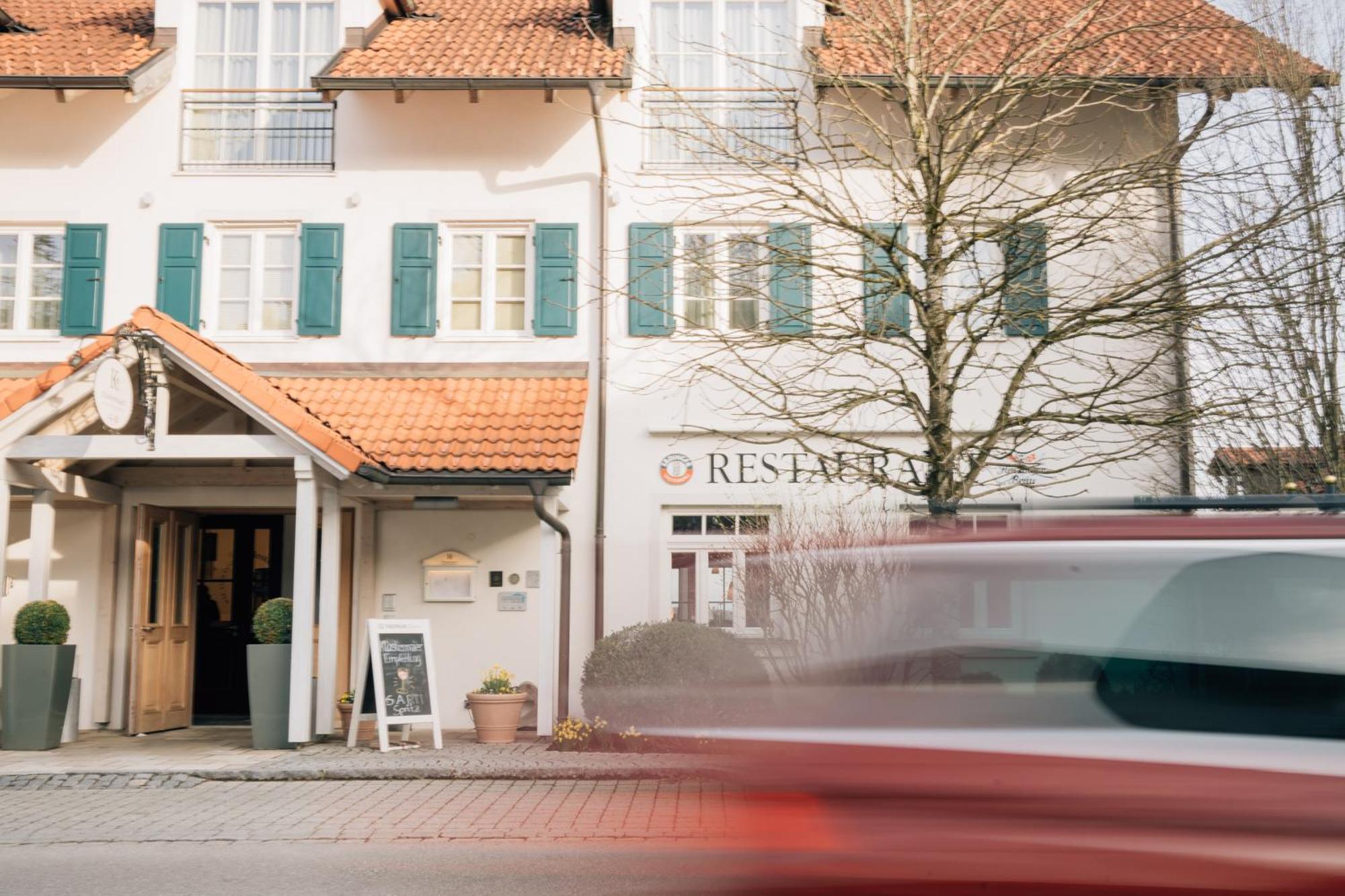 Klostermaier Hotel & Restaurant Иккинг Экстерьер фото